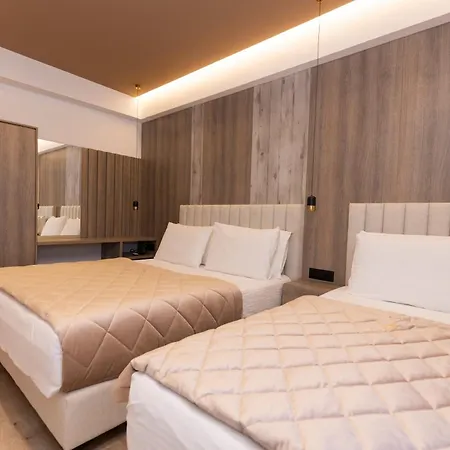 Hotel Joni 4*
