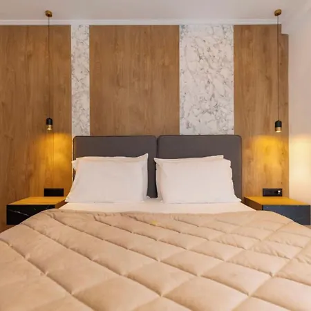 Joni Hotel 4*