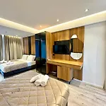 Joni Hotel
