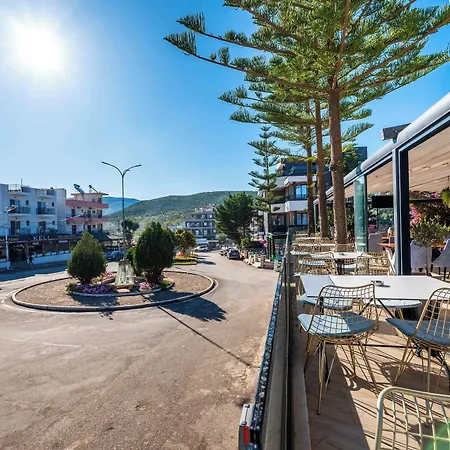 Joni 4* Ksamil
